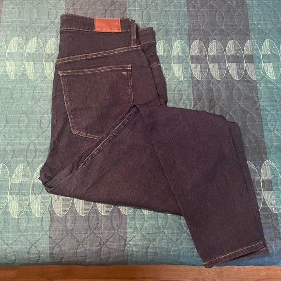 Madewell Curvy High Rise Skinny Jean size 33 - Picture 2 of 7